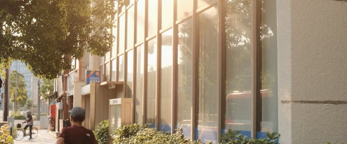 Beautiful sunrise over the city reflecting active lifestyle start